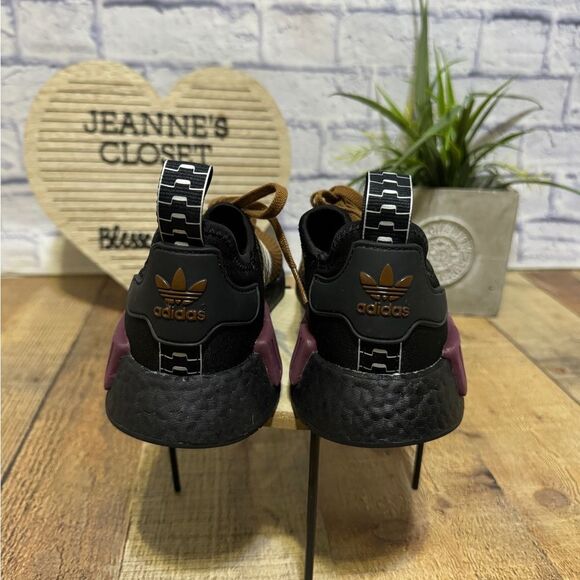 adidas NMD_R J STAR WARS MANDALORIAN Kids Brown/Tan/Black Youth Size 6  GZ2745 - Picture 7 of 10